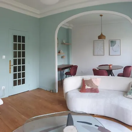 *green Organic* Balcon & Garage * كليرمونت-فيراند