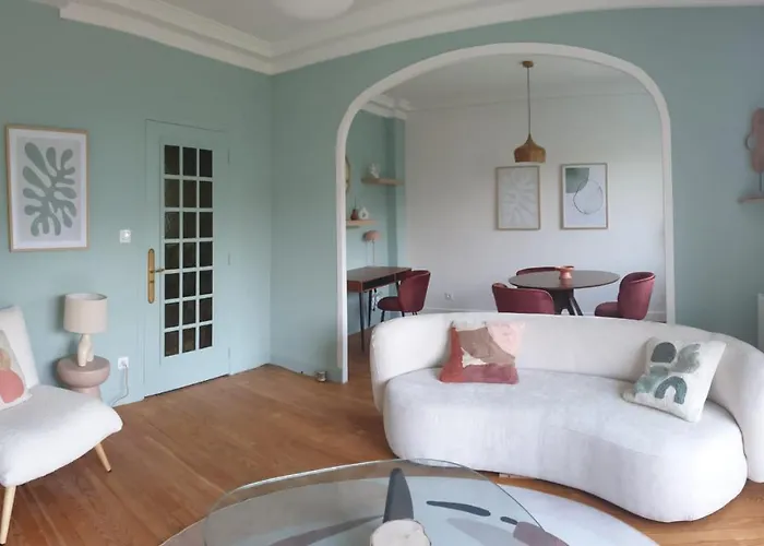 *green Organic* Balcon & Garage * Clermont-Ferrand