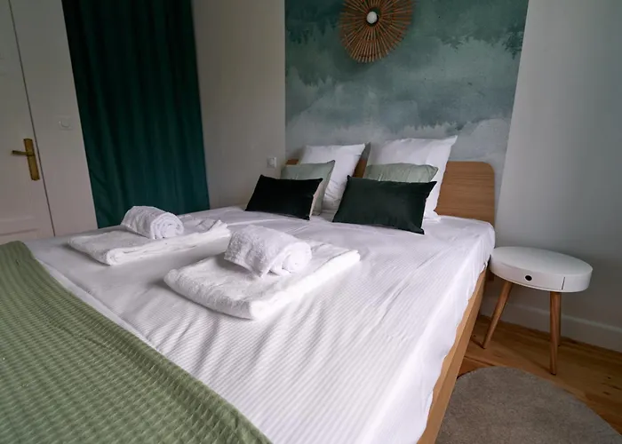 *green Organic* Balcon & Garage Apartman Clermont-Ferrand